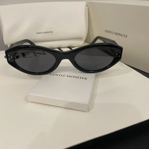 Gentle Monster Black Oval Sunglasses w/ Gold Logo Detail – Like New - Picture 11 of 11
